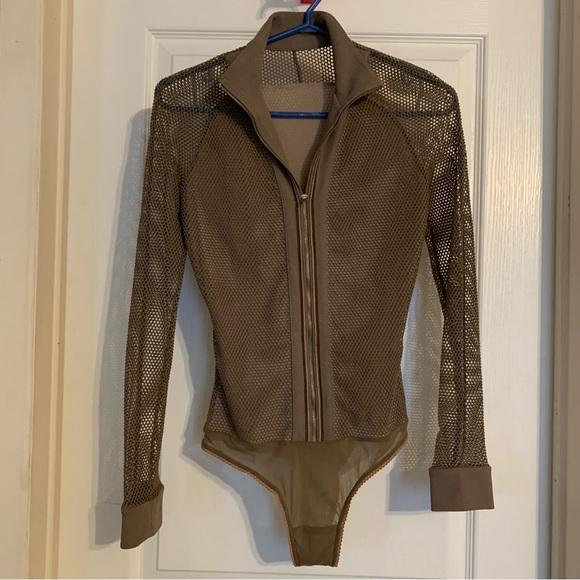 Mesh zip front body suit - Picture 1 of 10